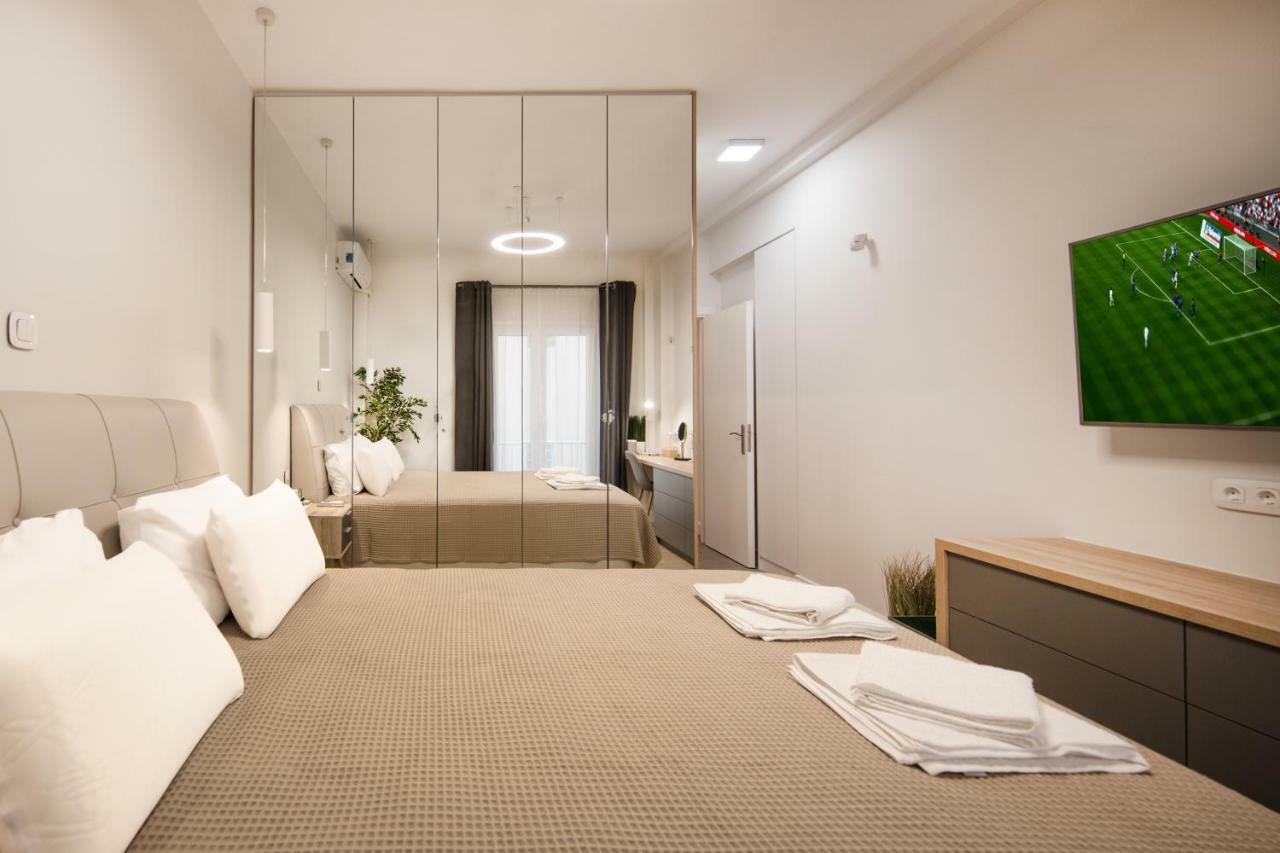 Stunning Αpartment Ιn Τhe Heart Athens. Apartamento Exterior foto